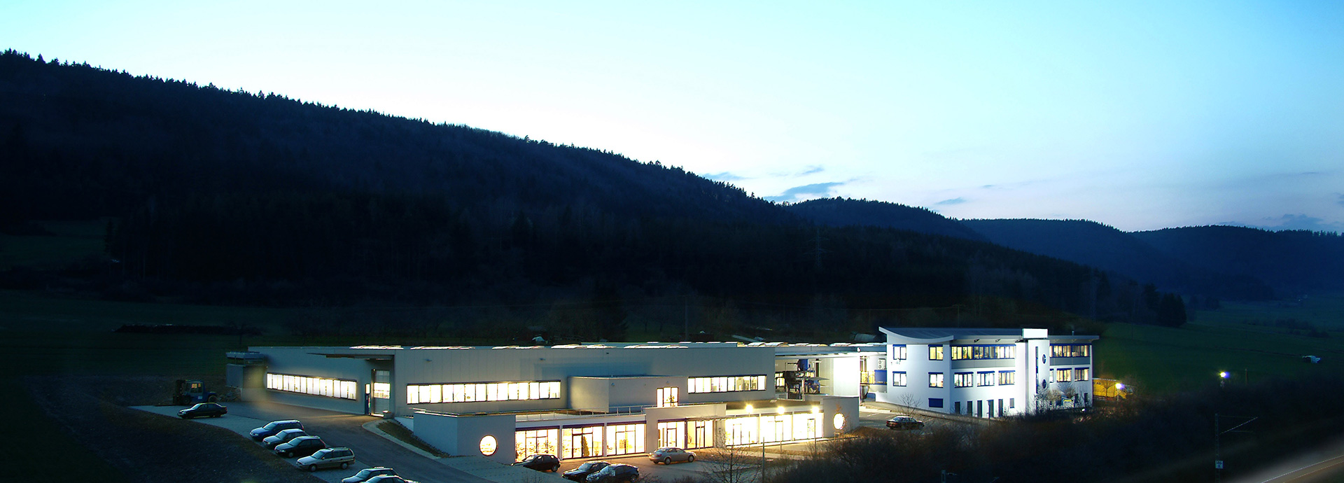 bricon_building_dark